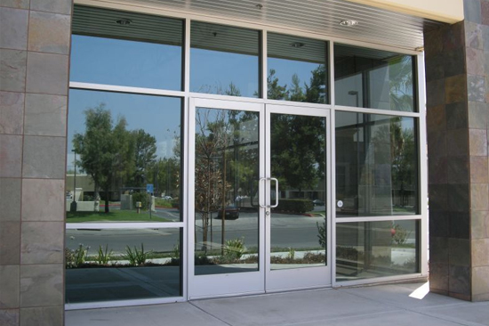 Lealman-commercial-door-repair