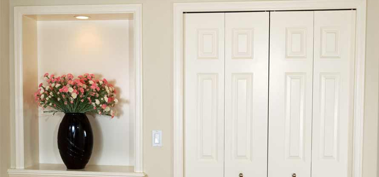 residential closet door repair in Lealman